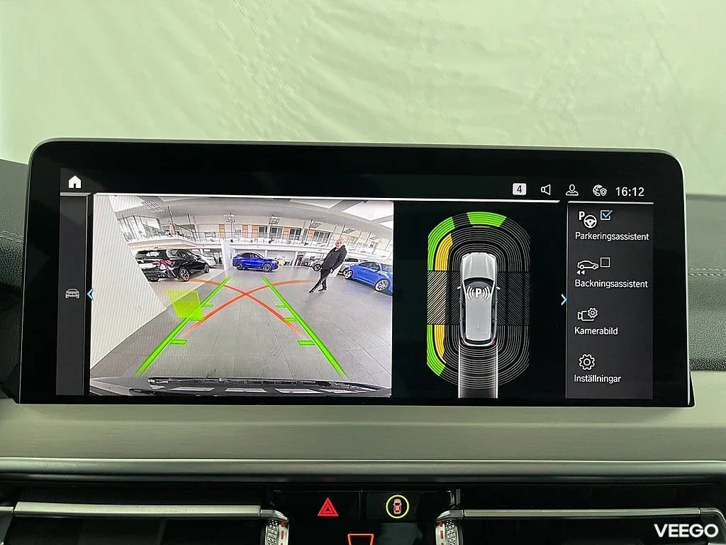 BMW iX3 Charged M Sport Drag Panorama Rattvärme Park Assist