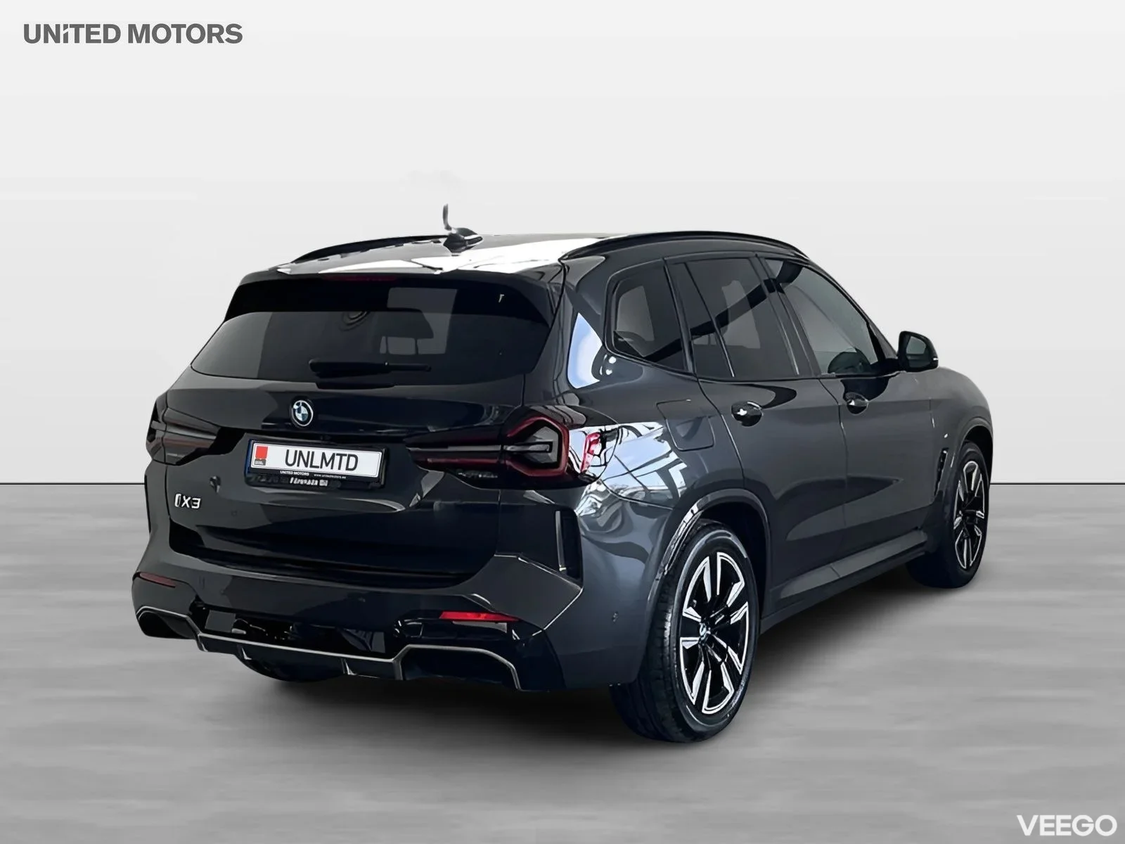 BMW iX3 Charged M Sport Drag Panorama Rattvärme Park Assist