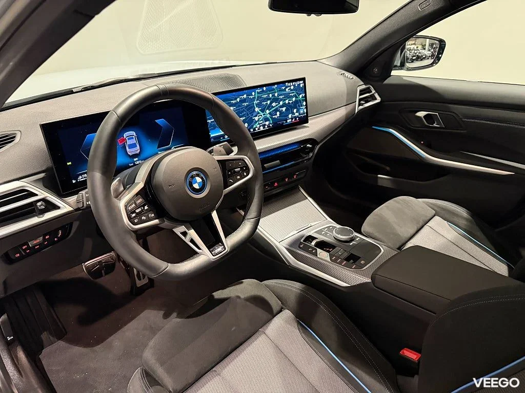 BMW 330 xDrive Sedan M Sport Pro Drag AdptFartH H/K Comfort