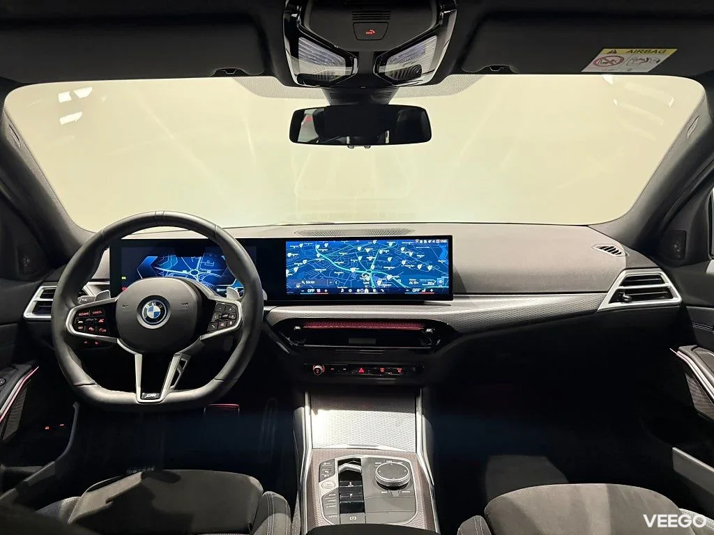 BMW 330 xDrive Sedan M Sport Pro Drag AdptFartH H/K Comfort