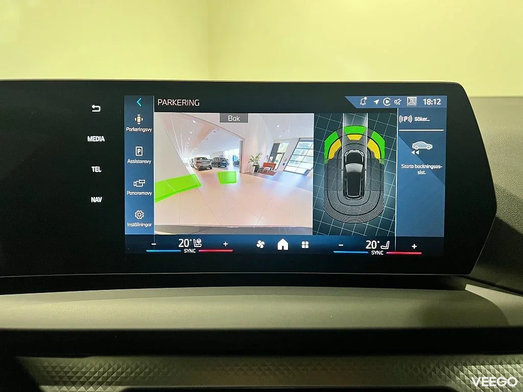 BMW 120 M-Sport Design, Rattvärme, Backkamera, Apple CarPlay