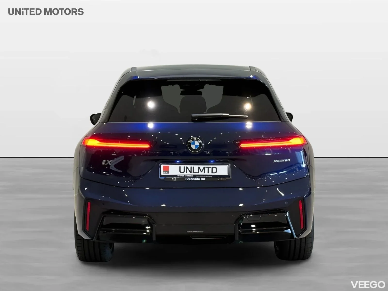 BMW iX xDrive60 Fully Charged M Sport Pro Innovation Comfort