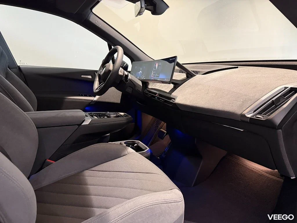 BMW iX xDrive60 Fully Charged M Sport Pro Innovation Comfort