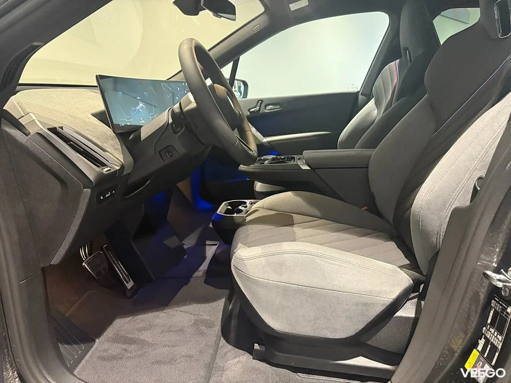 BMW iX xDrive60 Fully Charged M Sport Pro Innovation Comfort