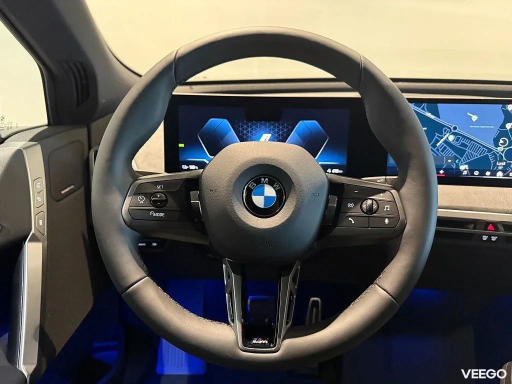 BMW iX xDrive60 Fully Charged M Sport Pro Innovation Comfort