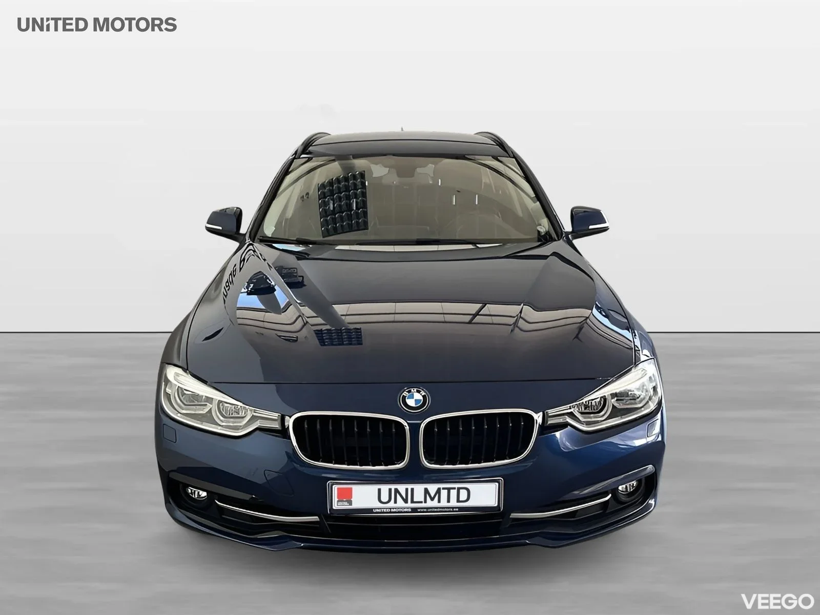 BMW 320 i Touring Model Sport Nav Automat Dragkrok