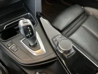 BMW 320 i Touring Model Sport Nav Automat Dragkrok thumbnail