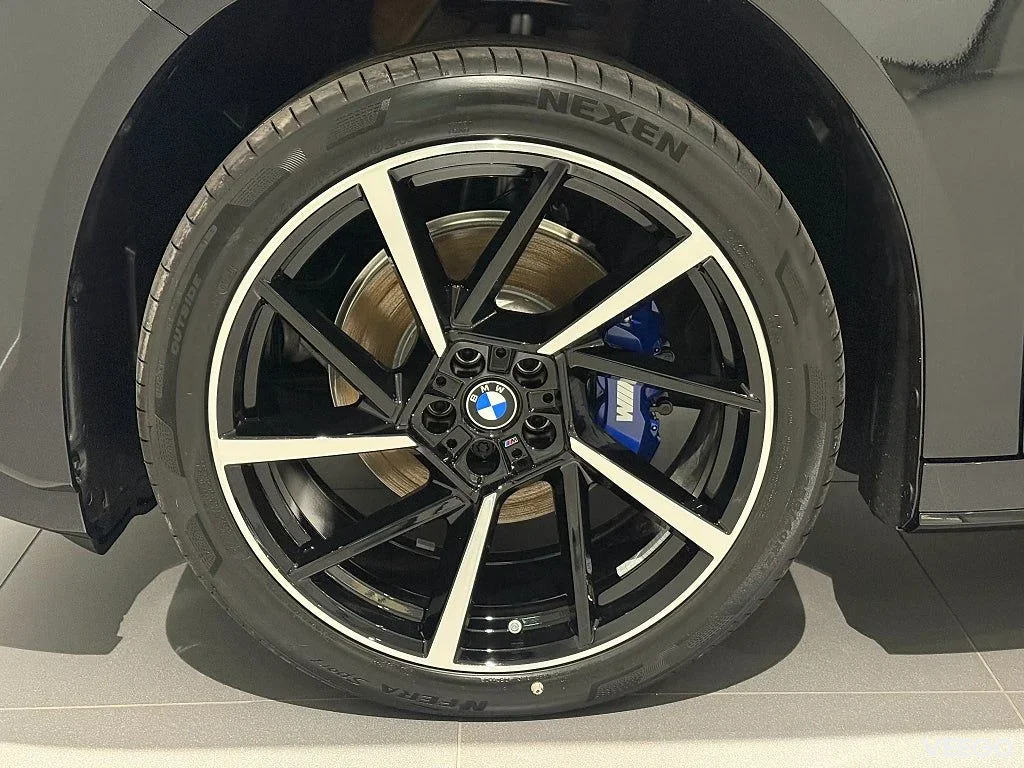 BMW iX3 50 xDrive Supercharged 3D-HUD Panoramic Vision M Stolar