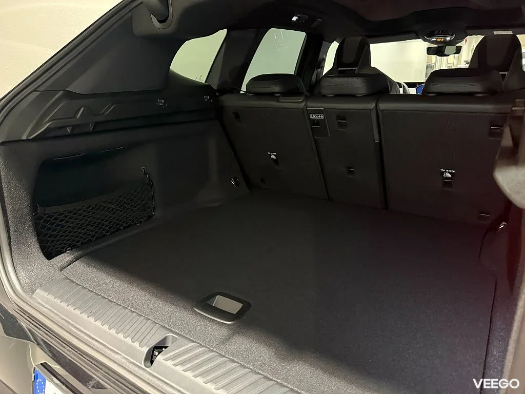 BMW iX3 50 xDrive Supercharged 3D-HUD Panoramic Vision M Stolar