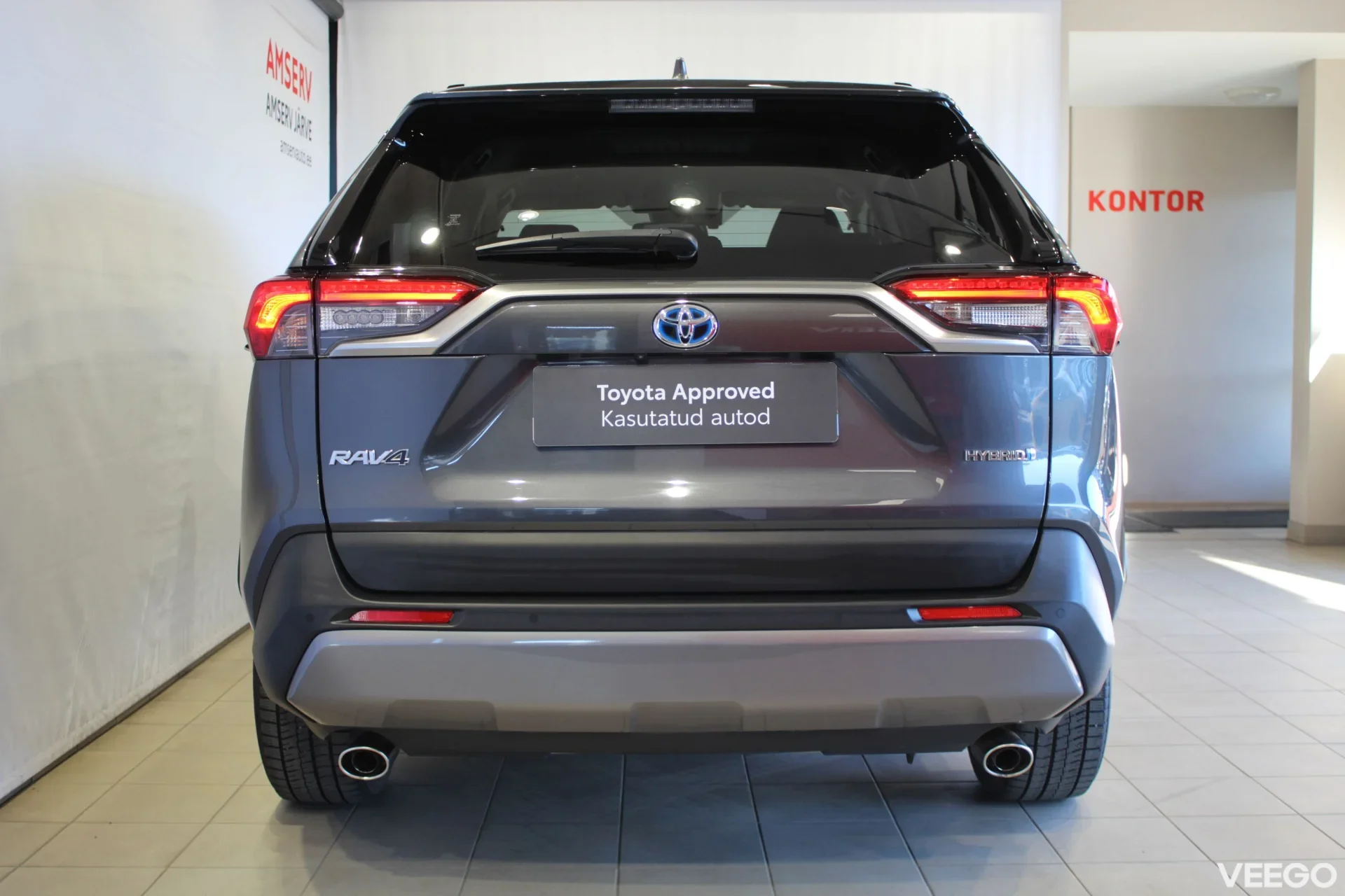 Toyota RAV4 Luxury Plus 2.5 131kW