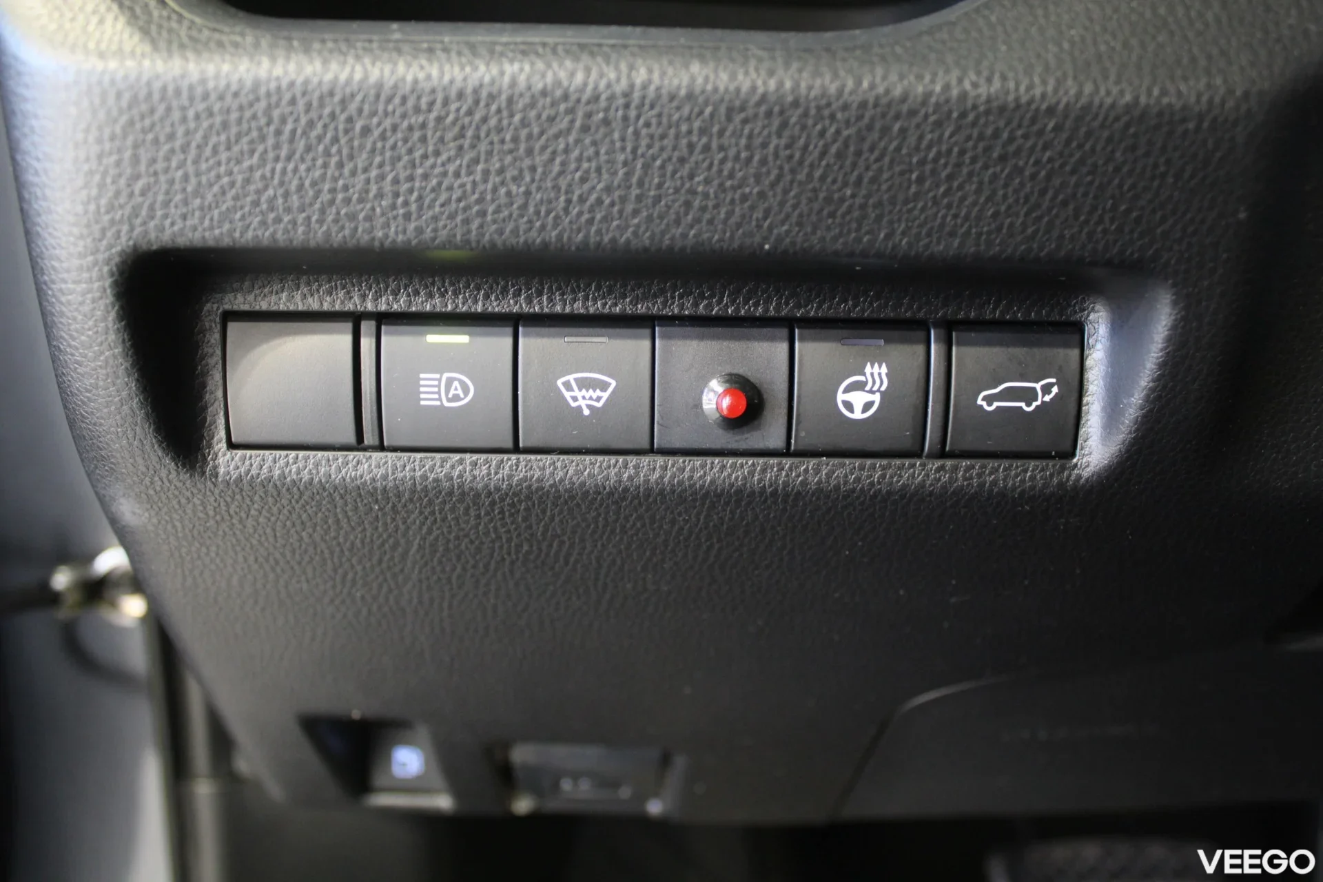 Toyota RAV4 Luxury Plus 2.5 131kW