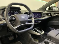 Audi Q4 e-tron - 70kW thumbnail