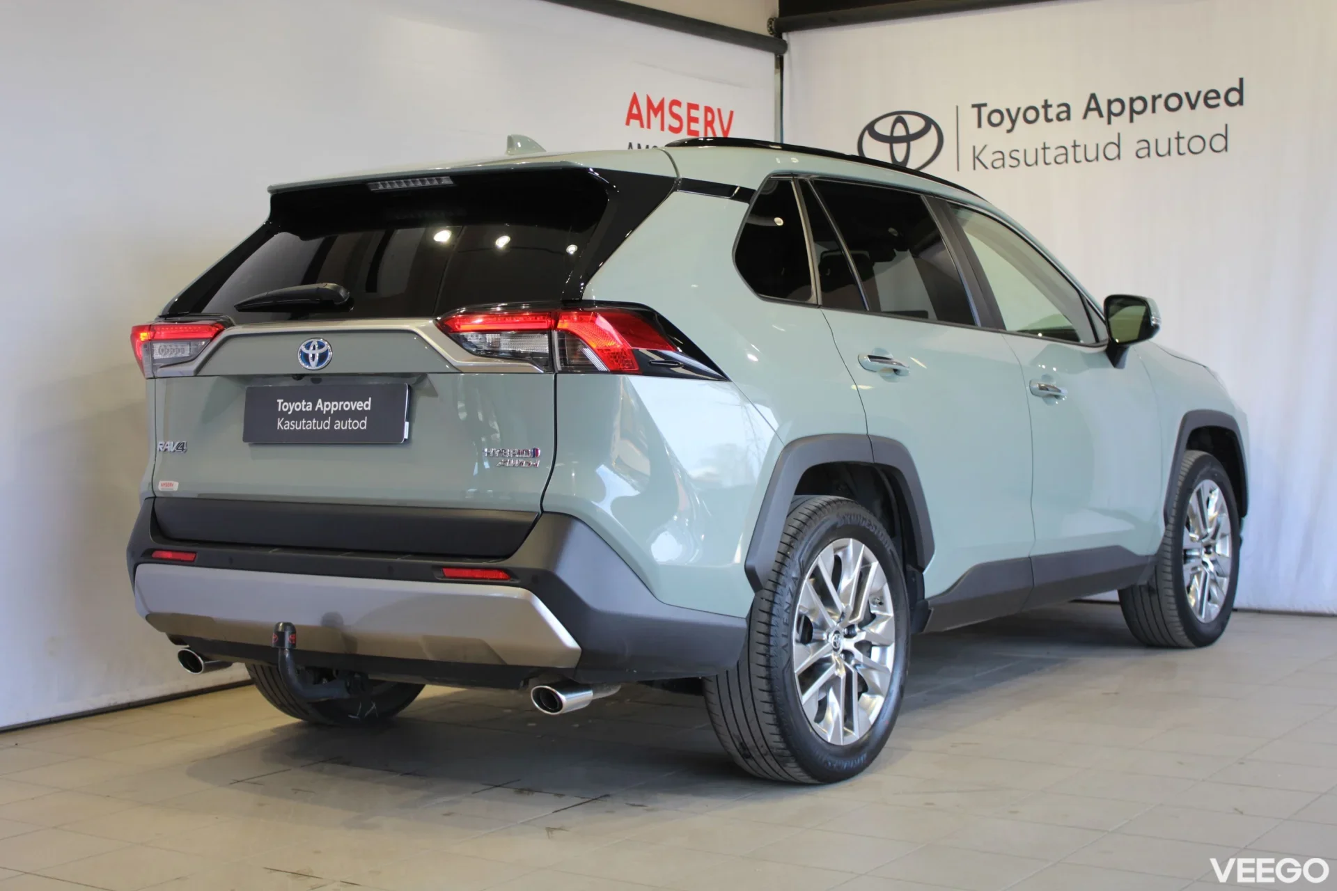 Toyota RAV4 Premium AWD 2.5 131kW