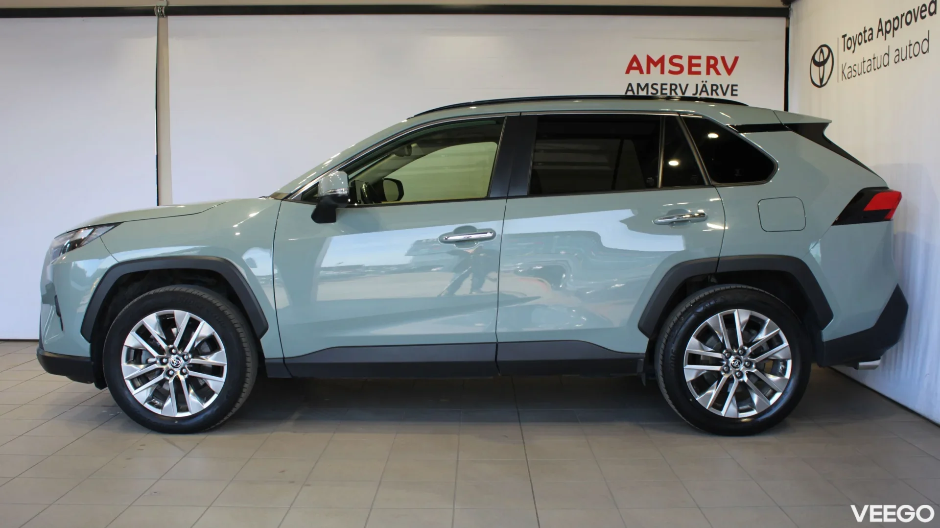 Toyota RAV4 Premium AWD 2.5 131kW