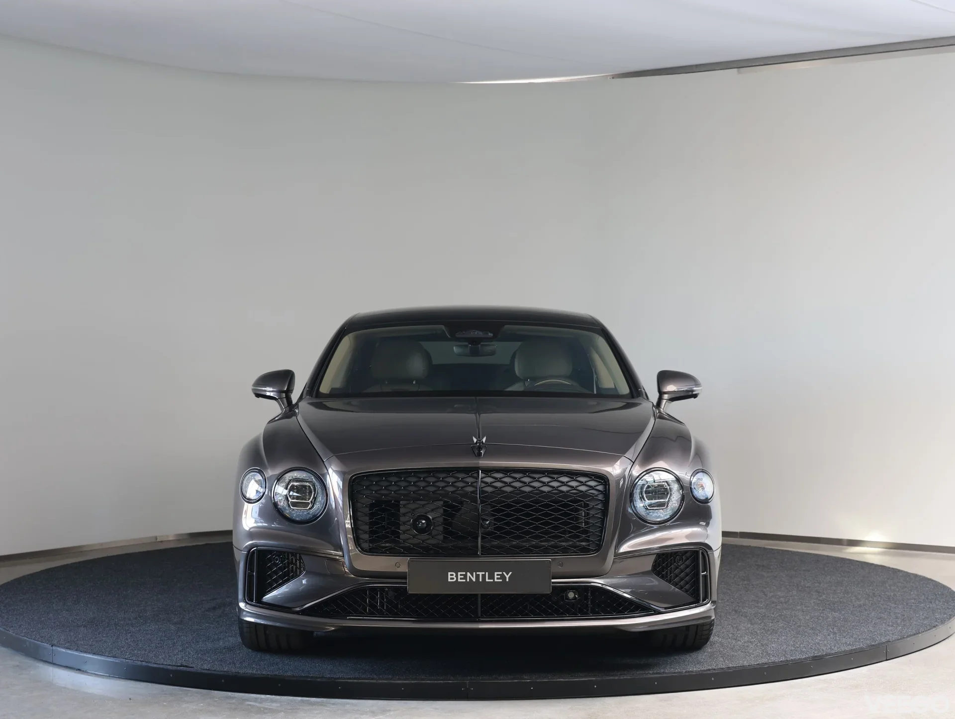 Bentley Flying Spur Bentley V8 PHEV 500kW 4 500kW