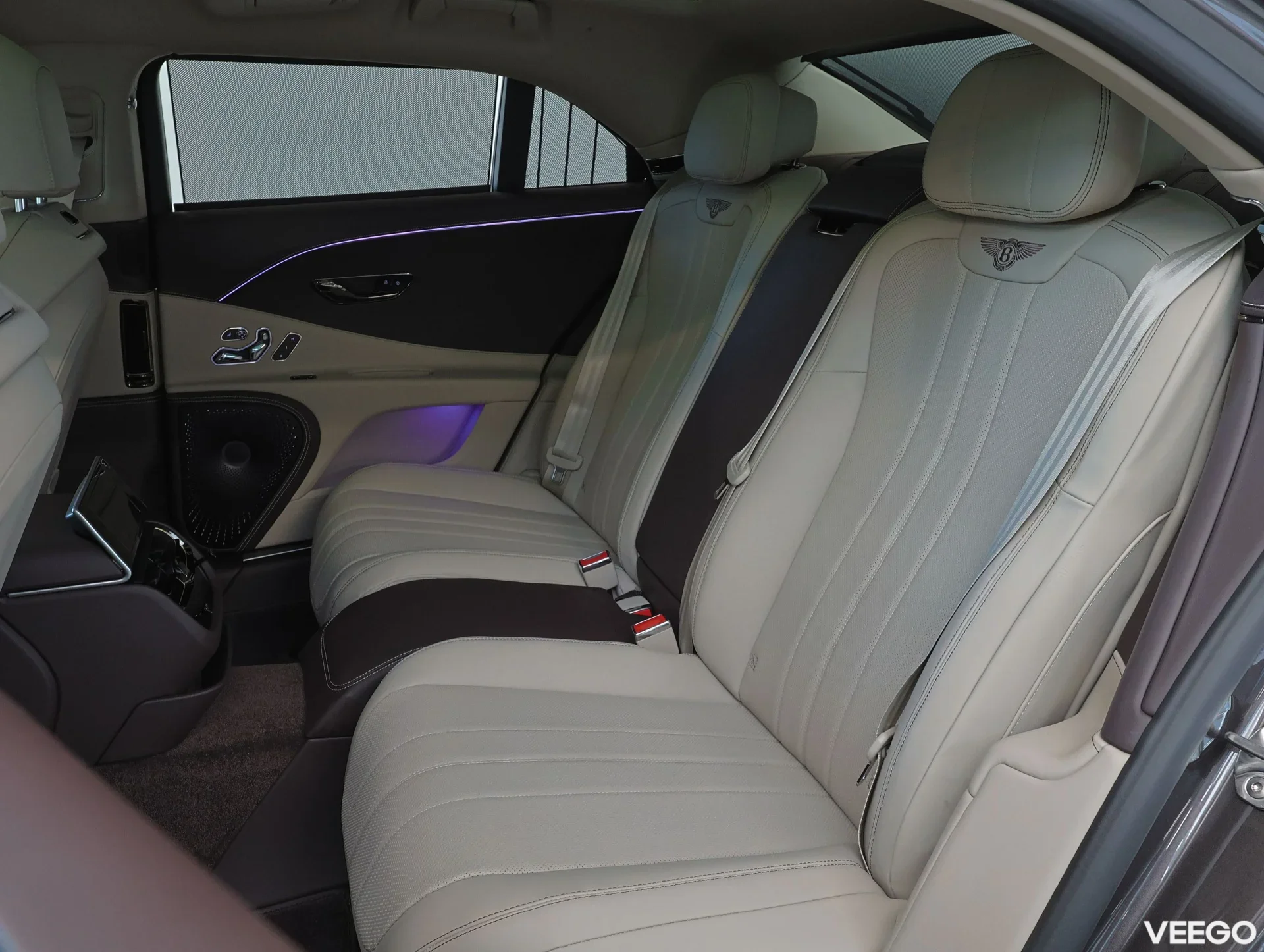 Bentley Flying Spur Bentley V8 PHEV 500kW 4 500kW