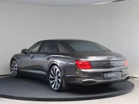 Bentley Flying Spur Bentley V8 PHEV 500kW 4 500kW thumbnail
