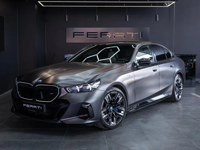 Image of BMW i5 442kW