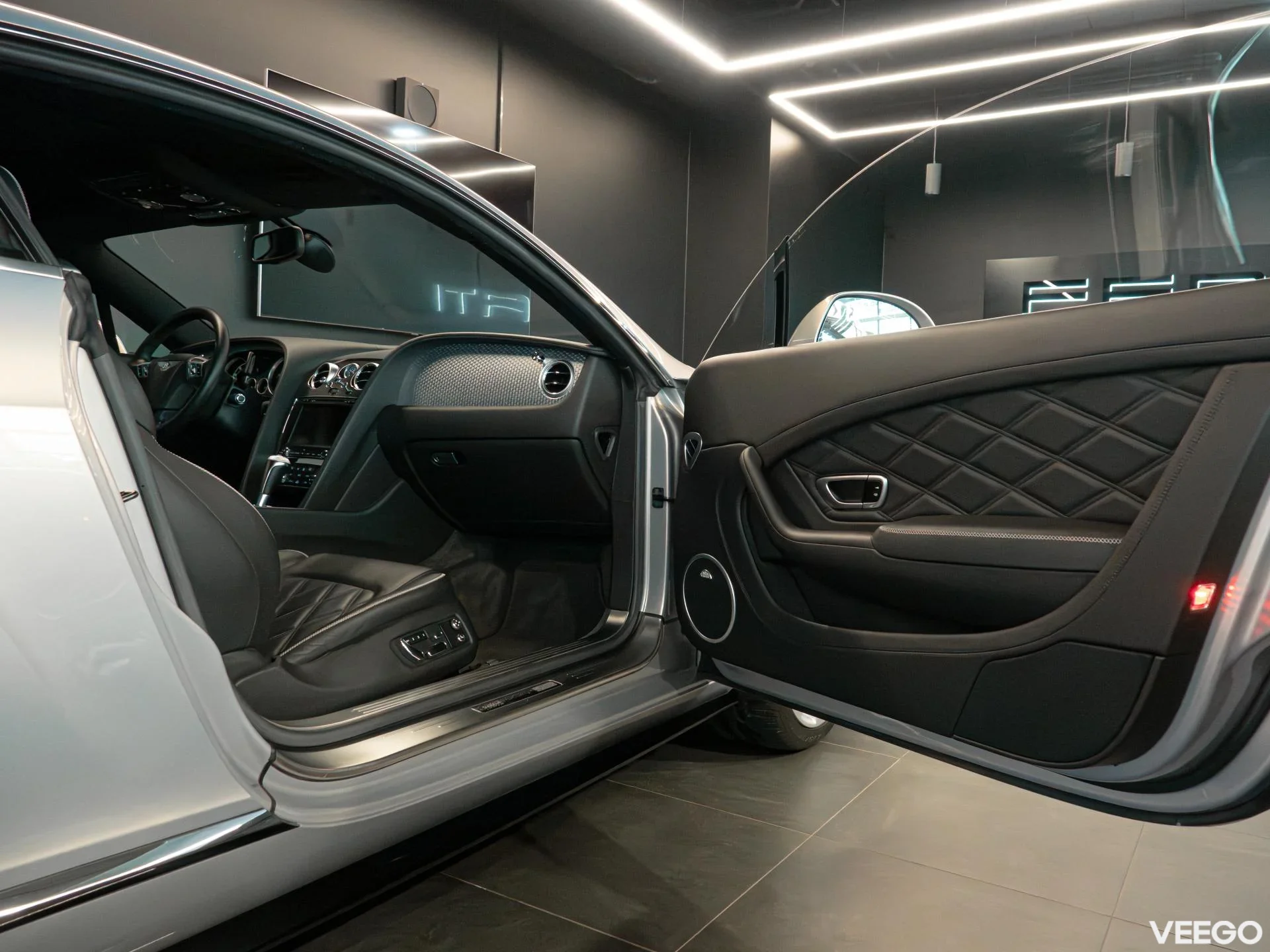 Bentley Continental GT 4.0 388kW