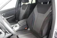 BMW 320 d xDrive Touring Kampanj 12 MÅN Privatleasing fr 5995kr thumbnail