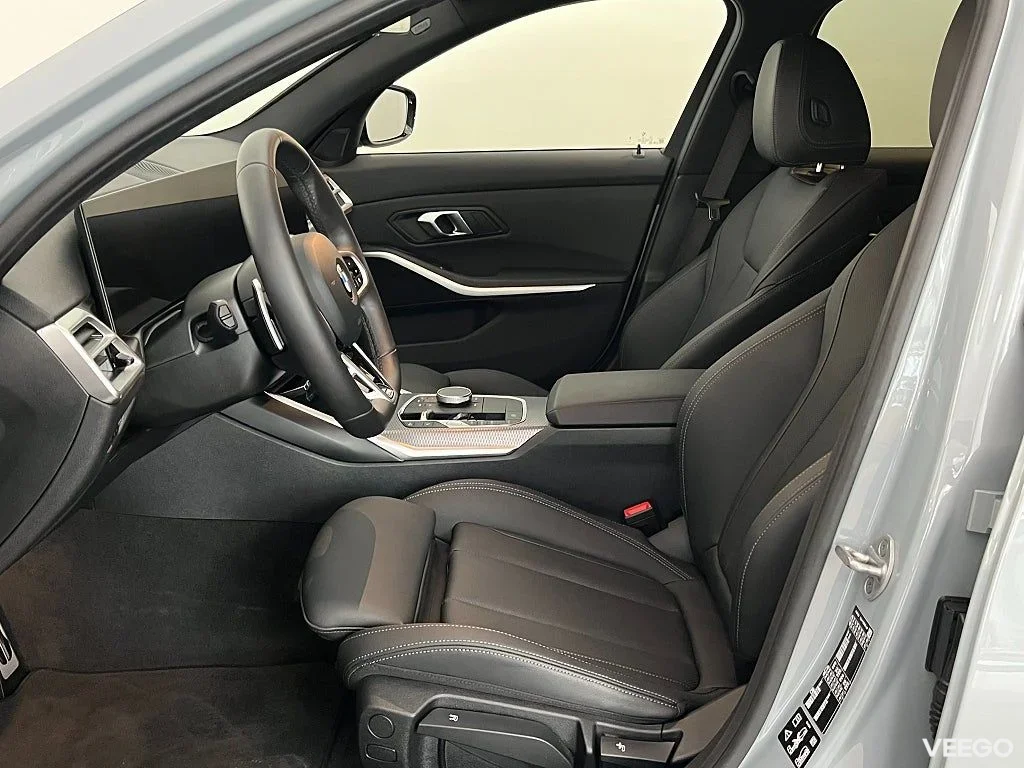 BMW 320 320 d xDrive Touring M Sport Rattvärme HiFi Park Assist