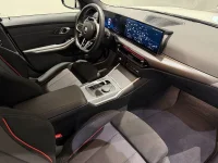 BMW 320 320 d xDrive Touring M Sport Drag AdptFartHåll RattVärme thumbnail