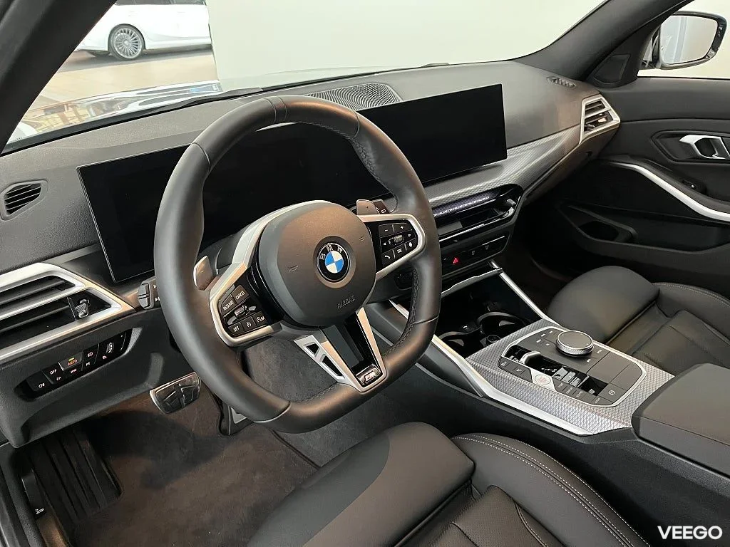 BMW 320 320 d xDrive Touring M Sport Rattvärme HiFi Park Assist