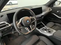BMW 320 320 d xDrive Touring M Sport Rattvärme HiFi Park Assist thumbnail