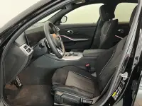 BMW 330 xDrive Sedan M Sport Pro H/K Dragkrok Rattvärme thumbnail