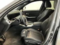 BMW 320 320 d xDrive Touring M Sport Rattvärme Drag Park Assist thumbnail