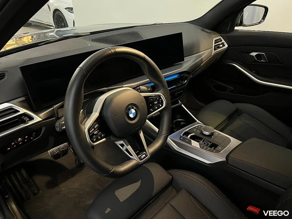 BMW 320 320 d xDrive Touring M Sport Rattvärme Drag Park Assist