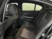 BMW 330 xDrive Sedan M Sport Pro H/K Dragkrok Rattvärme thumbnail