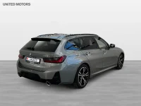 BMW 320 320 d xDrive Touring M Sport Rattvärme Drag Park Assist thumbnail