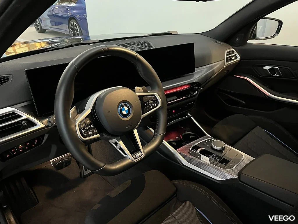 BMW 330 xDrive Sedan M Sport Pro Rattvärme Drag Tonade Rutor