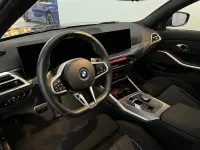 BMW 330 xDrive Sedan M Sport Pro Rattvärme Drag Tonade Rutor thumbnail