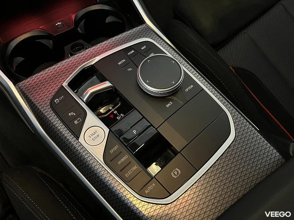 BMW 330 xDrive Sedan M Sport Pro Rattvärme Drag Tonade Rutor