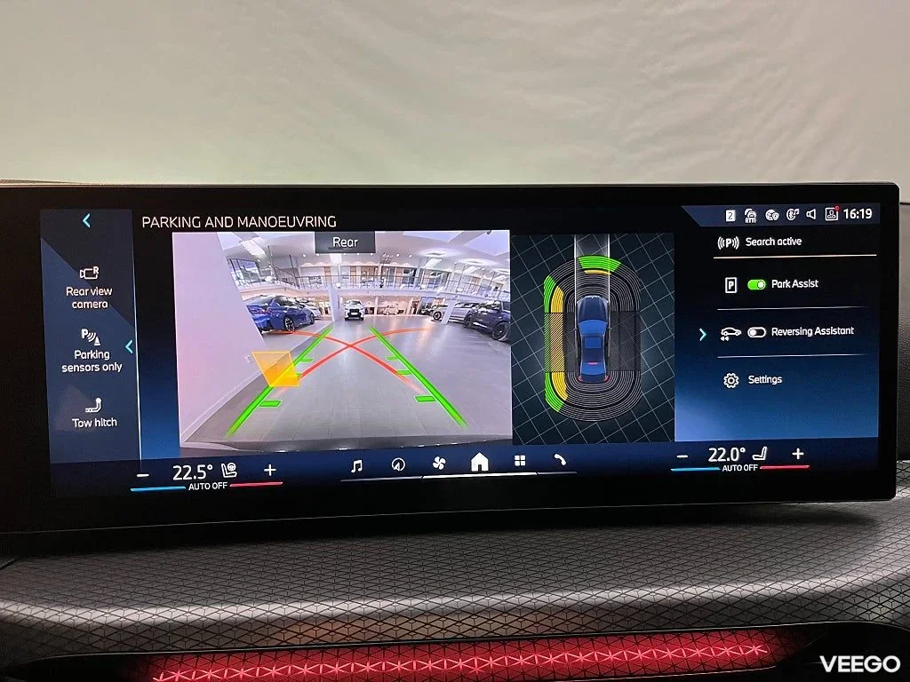 BMW 330 xDrive Sedan M Sport Pro Rattvärme Drag Tonade Rutor