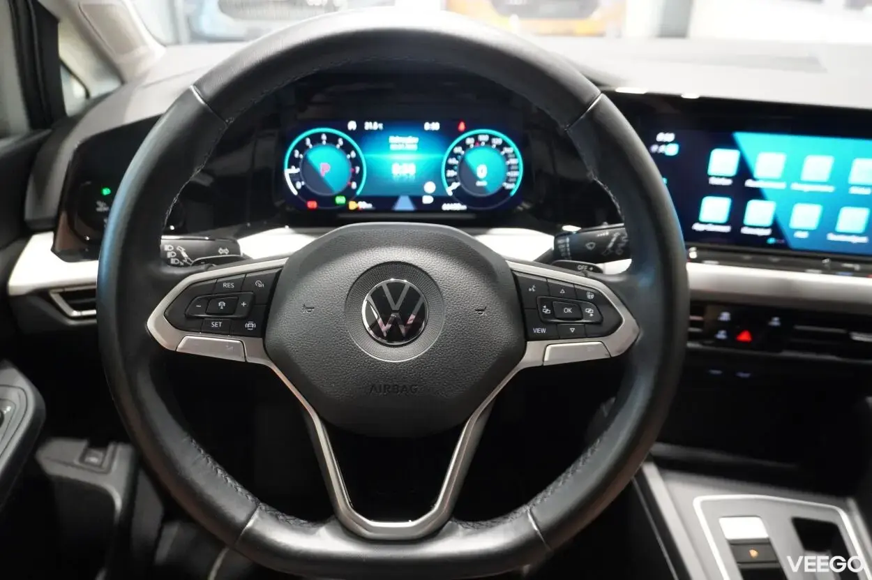 Volkswagen Golf 1.5 96kW