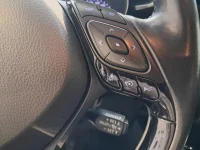 Toyota C-HR 90kW thumbnail