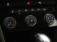 Volkswagen T-Roc 1.5 110kW thumbnail