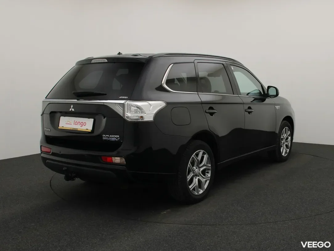Mitsubishi Outlander 2 149kW