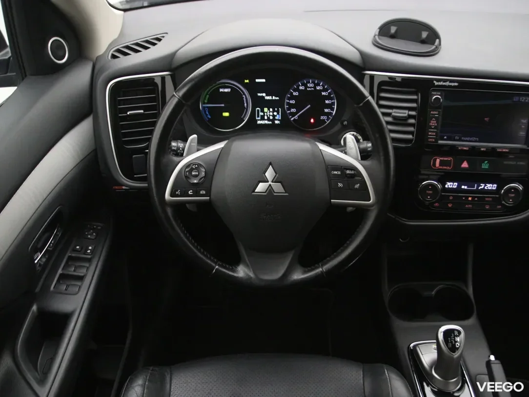 Mitsubishi Outlander 2 149kW
