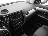 Mitsubishi Outlander 2 149kW thumbnail