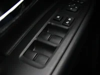 Mitsubishi Outlander 2 149kW thumbnail
