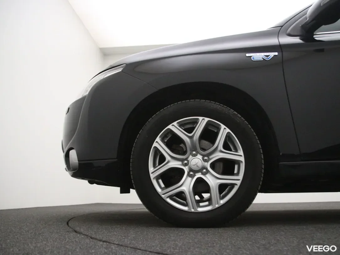 Mitsubishi Outlander 2 149kW