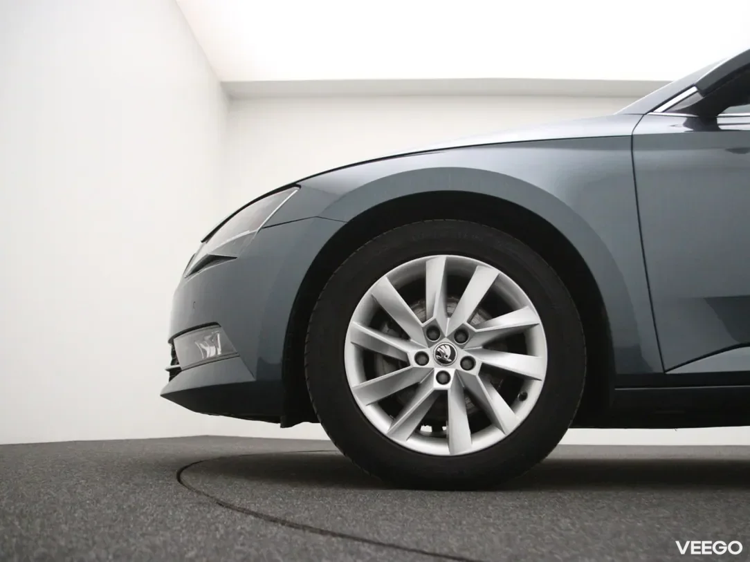 Skoda Superb 1.4 110kW