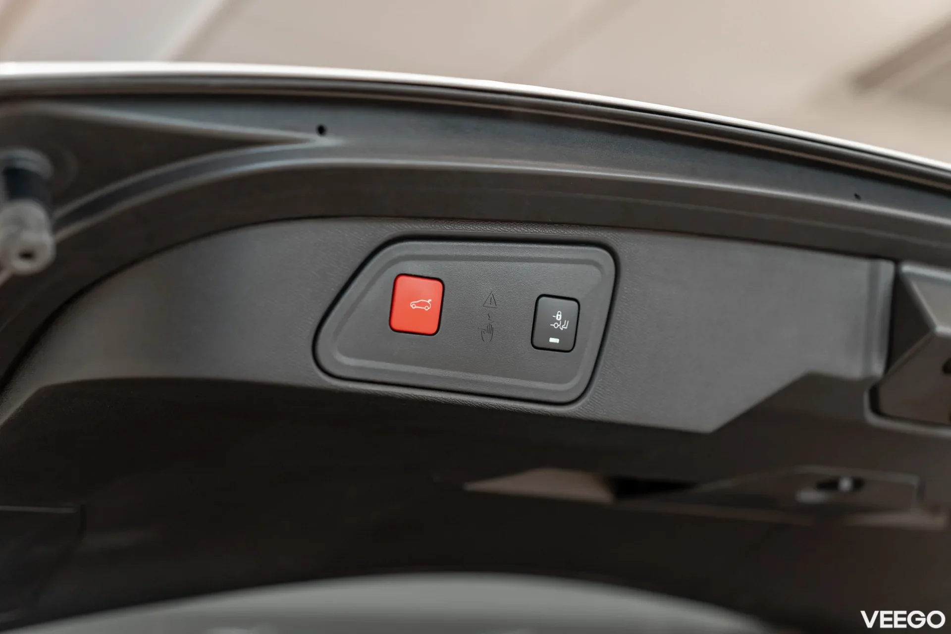 Peugeot 3008 GT-line / Black Pack Blue HDI 130 1.5 96kW