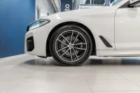 BMW 520 d xDrive Touring MHEV M-Sportpakett 140kW thumbnail