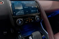 Jaguar E-Pace P250 R-Dynamic SE 2 183kW thumbnail