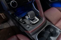 Jaguar E-Pace P250 R-Dynamic SE 2 183kW thumbnail